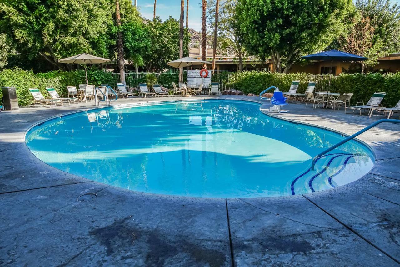 Palm Springs Tennis Club Экстерьер фото